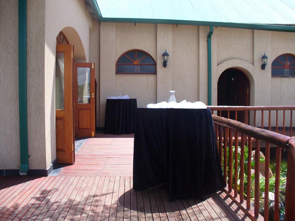 Picanha Grill Guest House & Events Venue Nigel Экстерьер фото