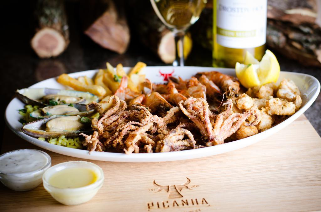 Picanha Grill Guest House & Events Venue Nigel Экстерьер фото