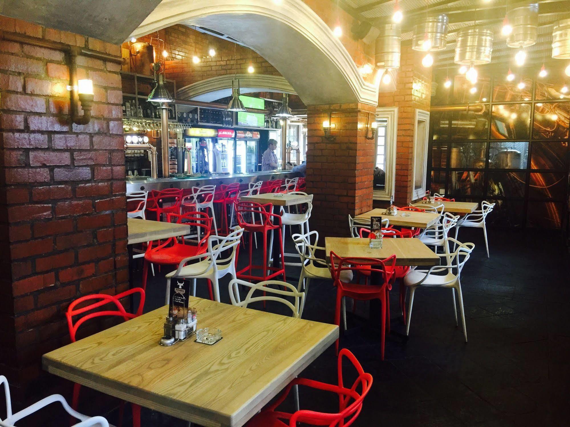 Picanha Grill Guest House & Events Venue Nigel Экстерьер фото